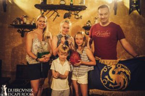  family with kids in Dubrovnik playing a Game of Thrones escape room 